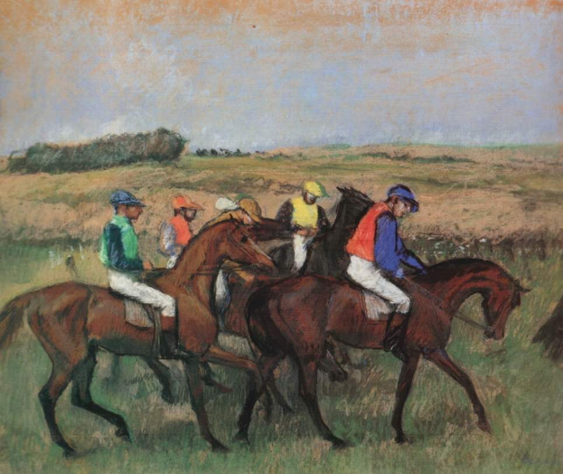 Gemälde von Jockeys auf galoppierenden Pferden in einer Wiese mit Bäumen und einem hellblauen Himmel im Hintergrund.