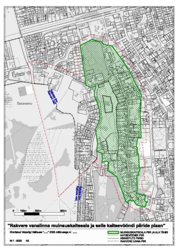 Ein Plakat mit einer Stadtkarte, auf der ein zentraler grüner Bereich hervorgehoben ist, begleitet von Text, der Straßen, Parks und Sehenswürdigkeiten beschreibt.
