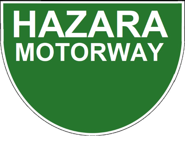 Ein grünes Gefahren-Schild mit weißer "Gefahren-Schild"-Beschriftung, einem gelben Kreis mit schwarzem Rand und einem weißer Rahmen auf gelbem Hintergrund.