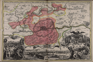 Ein abgegriffenes Buch mit einer nostalgischen Deutschlandkarte in der Mitte, umgeben von Illustrationen und Text.