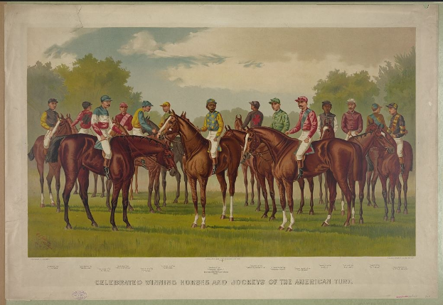Eine Gruppe von Menschen, die auf Pferden durch eine grüne Wiese mit Bäumen und einem blauen Himmel reitet, mit Text unten: "Feiernder Siegerpferde und Jockeys der amerikanischen Wiese".
